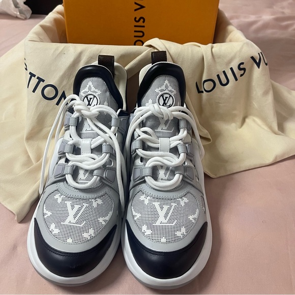 Women’s Louis Vuitton Archlight Sneakers - Picture 2 of 7